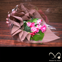 【事例125】新宿区西新宿D社様の歓送迎に贈られたピンクバラ中心の花束