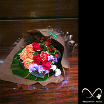 【事例95】中央区日本橋の飲食店にお届けしたお祝い花束